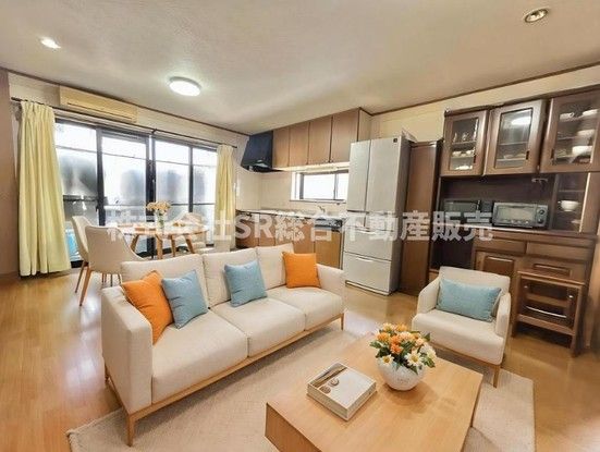 5LDK Family House for Sale in Higashiosaka, Osaka - Thumbnail 2