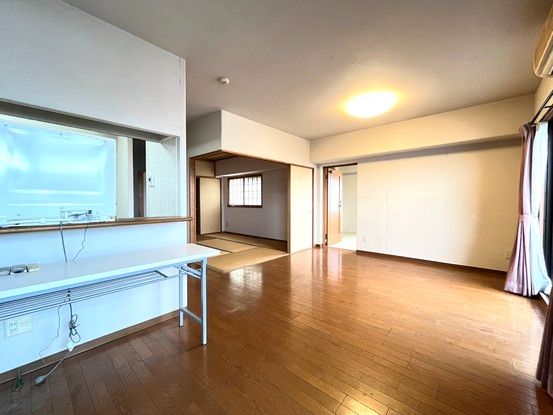 4LDK Apartment for Sale in Takamatsu, Kagawa - 93.42 sqm - Thumbnail 3