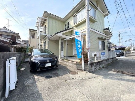 Renovated 3LDK House in Matsuyama, Ehime - 82.46m² - Thumbnail 2