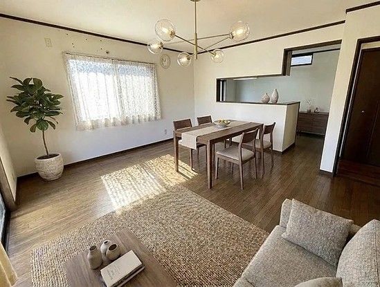 4LDK Detached House for Sale in Azuchi, Shiga - Thumbnail 2