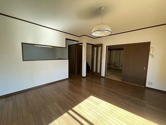 4LDK Detached House for Sale in Azuchi, Shiga - Thumbnail 3