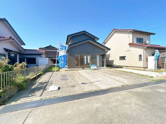 Renovated 3SLDK House for Sale in Takaoka, Toyama - Thumbnail 3
