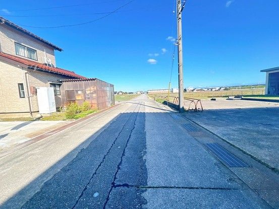 Renovated 3SLDK House for Sale in Takaoka, Toyama - Thumbnail 4