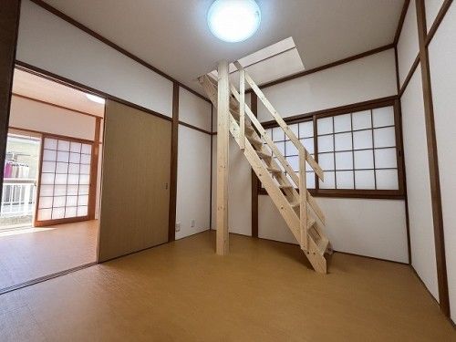 Renovated 3LDK House in Osaka Asahi Ward Near 3 Train Lines - Thumbnail 4