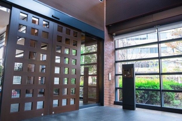 Osaka Fukushima Tower 3LDK Apartment for Sale - Thumbnail 4