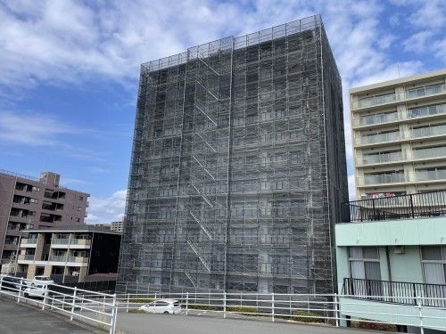 Spacious 4LDK Apartment for Sale in Numazu, Shizuoka - Thumbnail 2