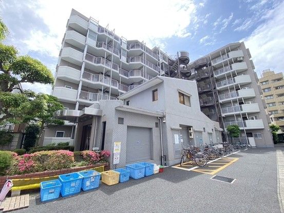 2LDK Apartment for Sale in Toda City, Saitama - Thumbnail 2
