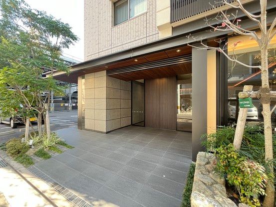 90m² 3LDK Apartment for Sale in Takamatsu, Kagawa - Thumbnail 2
