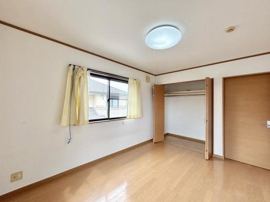 Renovated 4LDK Detached House for Sale in Tamaki, Mie - Thumbnail 4