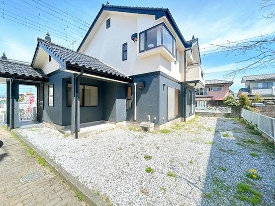 Renovated 4SLDK House for Sale in Takasaki, Gunma - Thumbnail 2