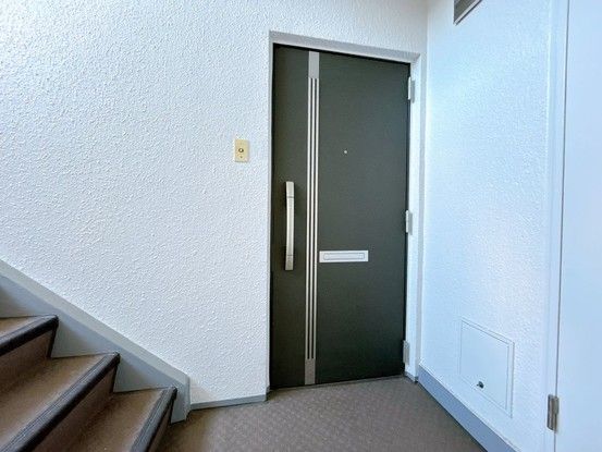 Renovated 2LDK Apartment Near Chiryu Station, Aichi - Thumbnail 2