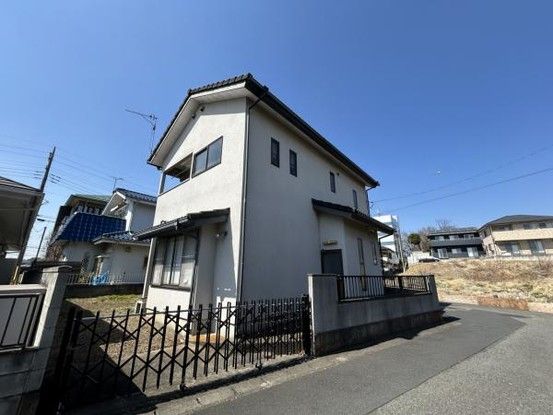 5K Detached House with Garden Near Shin-Kiryu Station, Kiryu - Thumbnail 2