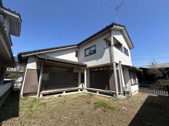 5K Detached House with Garden Near Shin-Kiryu Station, Kiryu - Thumbnail 4