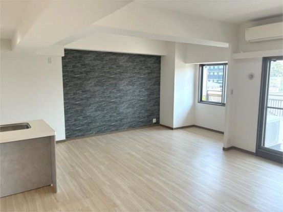Renovated 3LDK Apartment in Tsu City, Mie Prefecture - Thumbnail 3