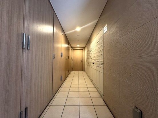 3LDK Apartment for Sale in Tatsumi, Koto-ku, Tokyo - Thumbnail 4