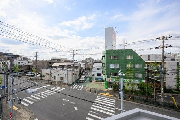 Renovated 1LDK Apartment in Ichikawa, Chiba for Sale - Thumbnail 3