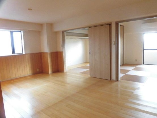 3LDK Apartment for Sale in Central Kochi City, Kochi - Thumbnail 4