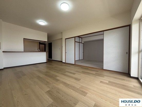 Renovated 3LDK Apartment for Sale in Otsu, Shiga - Thumbnail 4