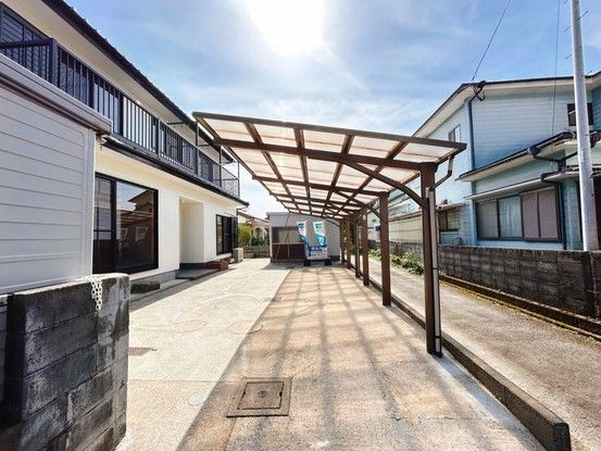 Renovated 5LDK House for Sale in Nobeoka, Miyazaki - Thumbnail 2