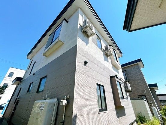 4LDK House for Sale in Daisen City, Akita – 108.23 sqm - Thumbnail 2