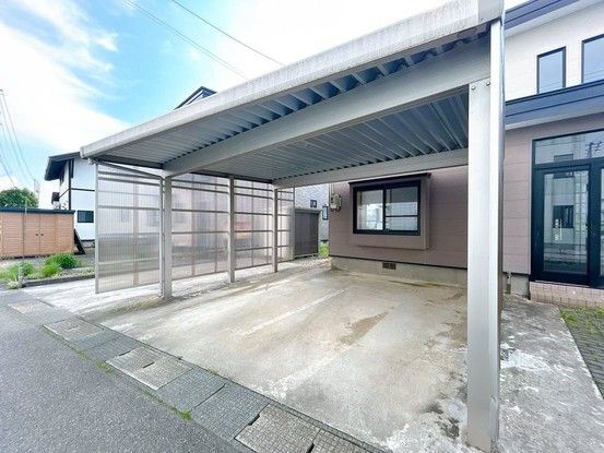 4LDK House for Sale in Daisen City, Akita – 108.23 sqm - Thumbnail 3