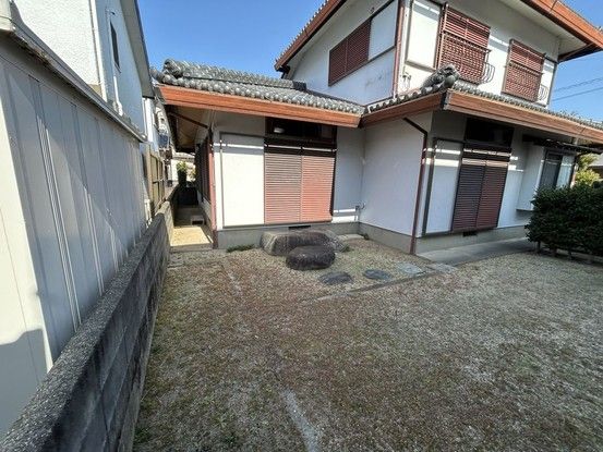 5SLDK Detached House for Sale in Anan, Tokushima - Thumbnail 4