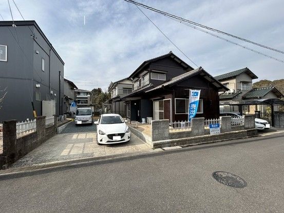 Renovated 3LDK House in Kameyama City with Parking - Thumbnail 4