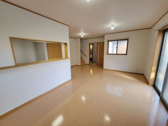 Renovated 3LDK House for Sale in Yao, Osaka - 88.69 sqm - Thumbnail 3