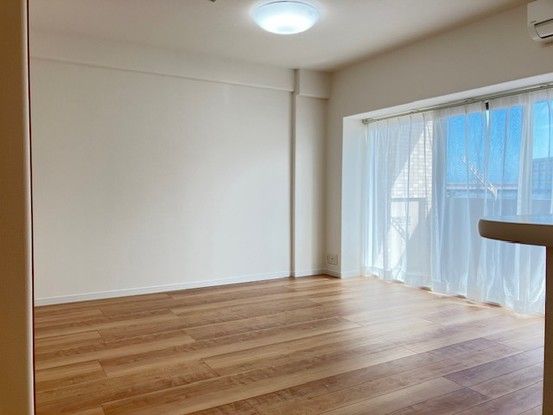 3LDK Renovated Apartment in Tokushima City, 76.17 sqm - Thumbnail 2
