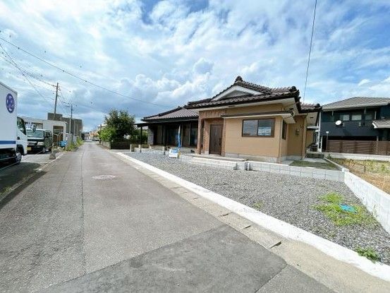 Renovated 4LDK House for Sale in Kirishima, Kagoshima - Thumbnail 3