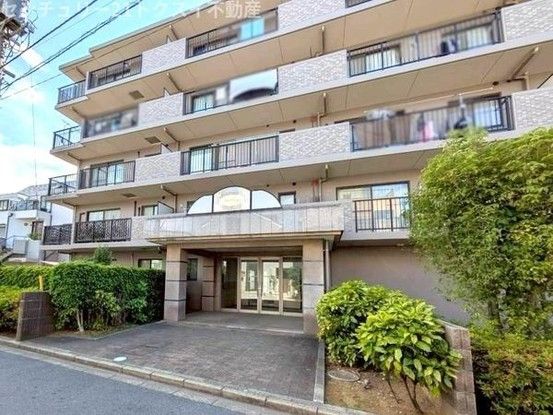 2SLDK Apartment for Sale Near Shizu Station, Sakura City - Thumbnail 2