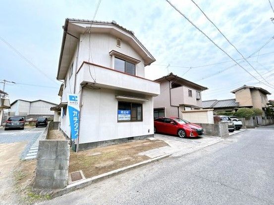 Renovated 4LDK House in Fukuyama City, Hiroshima - Thumbnail 2