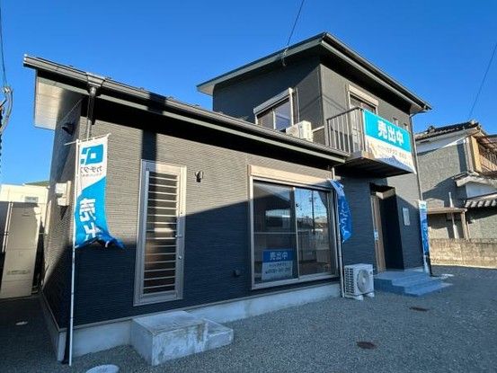 3LDK Detached House for Sale in Miyakonojo, Miyazaki - Thumbnail 3