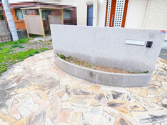 5LDK Detached House in Omihachiman, Shiga with 2020 Renovation - Thumbnail 2