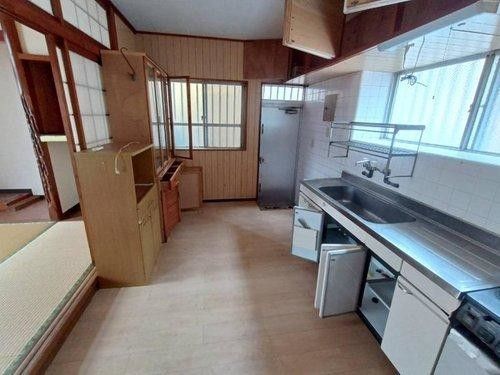 5LDK House for Sale in Naha, Okinawa – 93.24m² - Thumbnail 4