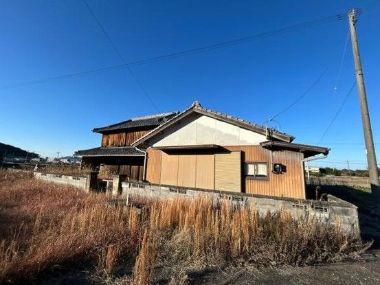 8DK House for Sale in Higashikagawa, Kagawa - 130 sqm - Thumbnail 2
