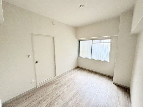 Renovated 3LDK Apartment in Kobe Higashinada 77.76m² - Thumbnail 4