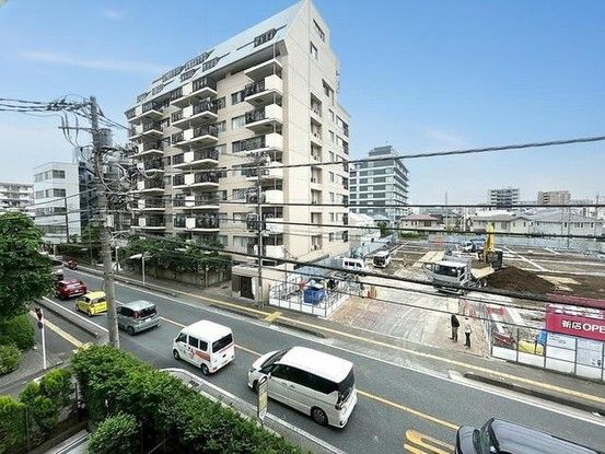 Renovated 2SLDK Apartment in Kawaguchi, Saitama - Thumbnail 2