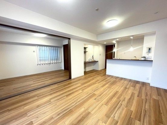 Renovated 2SLDK Apartment in Kawaguchi, Saitama - Thumbnail 4