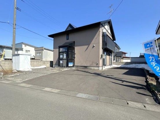 Renovated 4LDK Detached House for Sale in Hirakawa, Aomori - Thumbnail 2