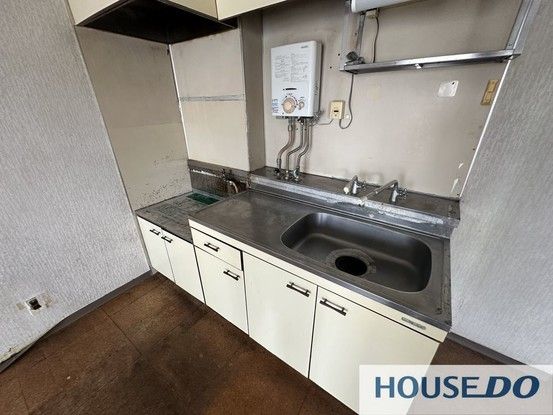 3LDK Apartment for Sale in Toride, Ibaraki - 57.55 sqm - Thumbnail 2