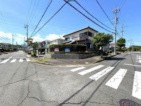 Renovated 5LDK House for Sale in Yokkaichi, Mie - Thumbnail 3