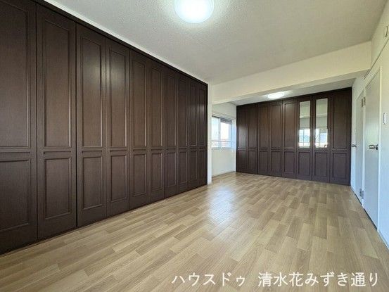 3LDK Apartment for Sale in Suruga-ku, Shizuoka City - Thumbnail 4