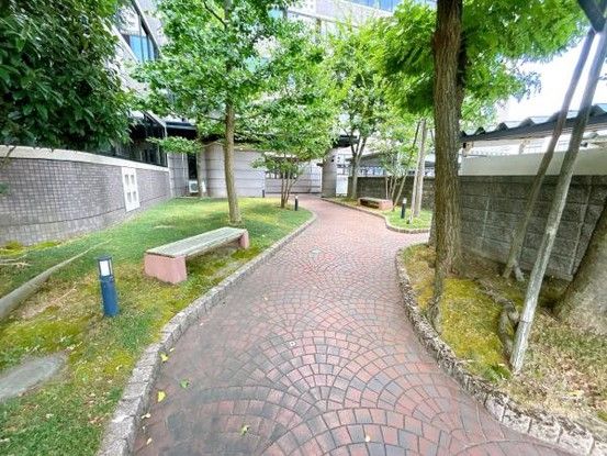 Renovated 3LDK Apartment for Sale in Fukui City, Fukui - Thumbnail 3