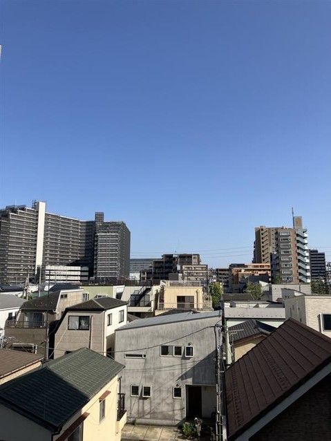 Renovated 3LDK Apartment in Aoto, Katsushika-ku - Thumbnail 3