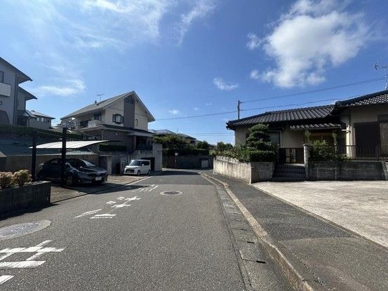 Renovated 3LDK House on Corner Lot in Koga City, Fukuoka - Thumbnail 2