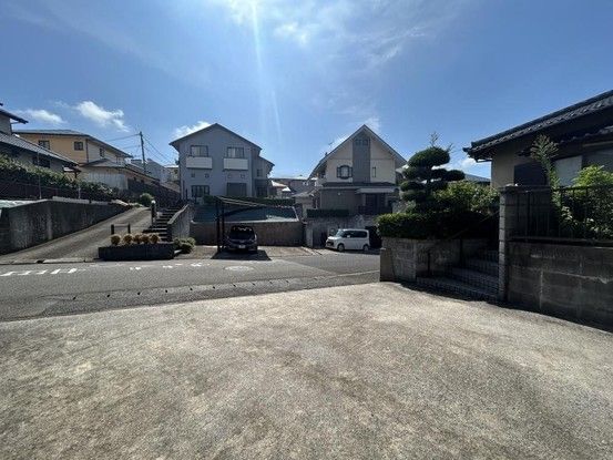 Renovated 3LDK House on Corner Lot in Koga City, Fukuoka - Thumbnail 3