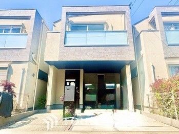 2SLDK House for Sale in Suginami, Tokyo - 89.58 sqm - Thumbnail 3