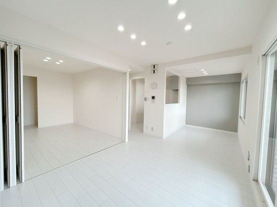 Renovated 3LDK Apartment with Ocean View in Otaru, Hokkaido - Thumbnail 3