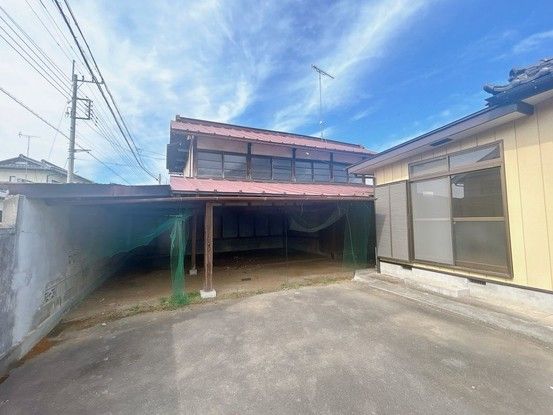 Renovated 6LDK House in Yuki City, Ibaraki - 146.98 sqm - Thumbnail 2